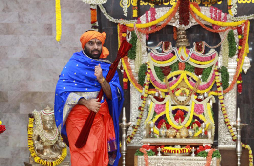 Digvijaya Mahotsava of Kashi Mutt pontiff